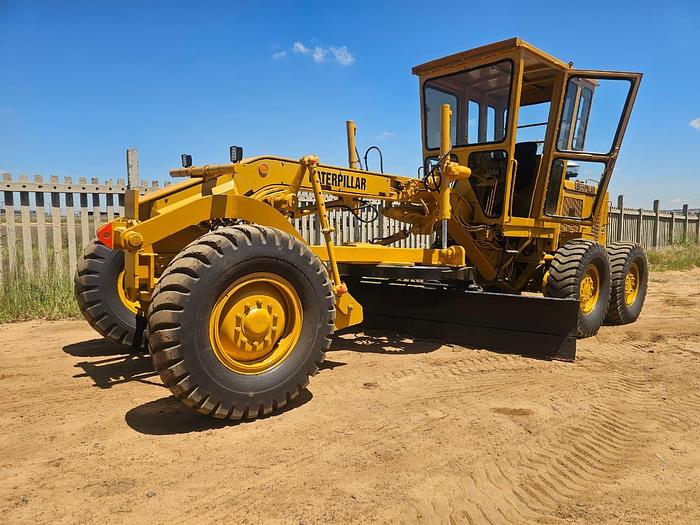 Used 120 G GRADER (RUNNER)