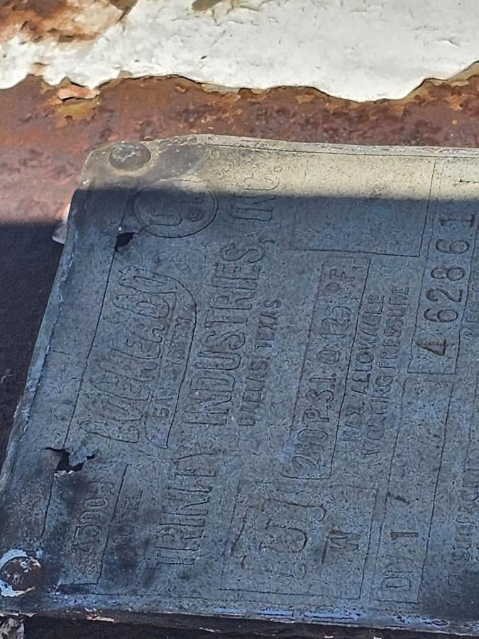 Used 2000 LITER EVERADY AIR TANK (USED)