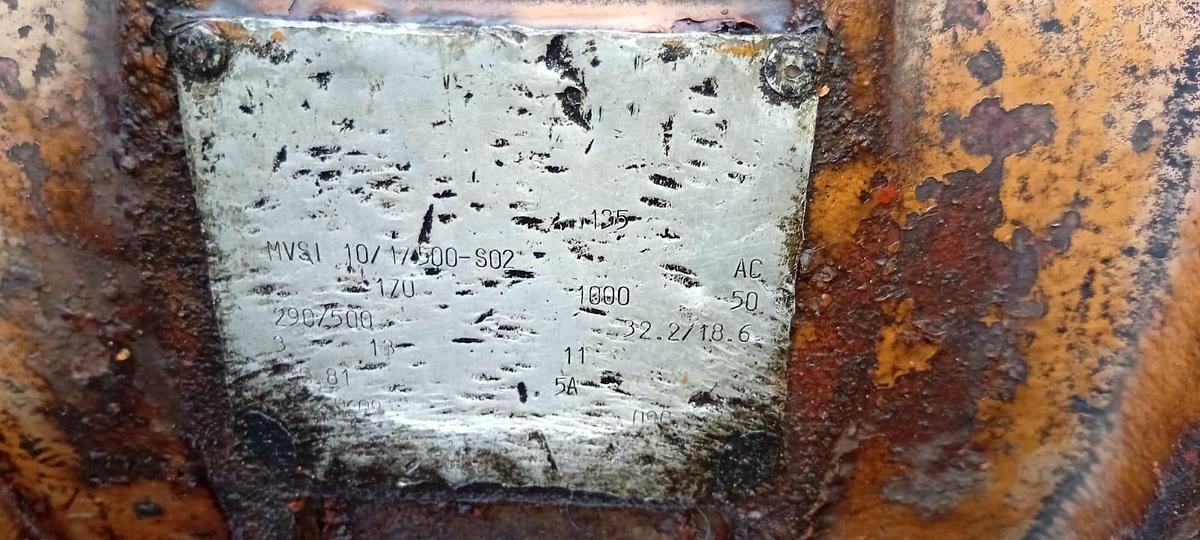 Used 13KW VIBRATING MOTOR (USED)