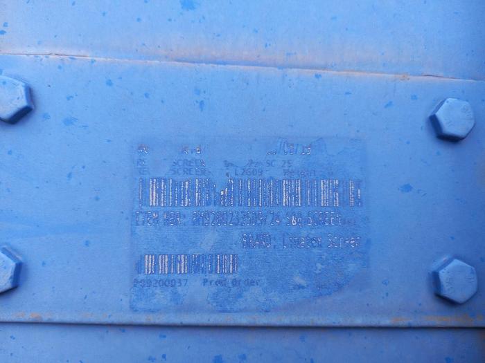 Used WEIR VIBRATING SCREEN WITH 2 X 2.3 KW DELTECH VIBRATING MOTORS (NOT TESTED)