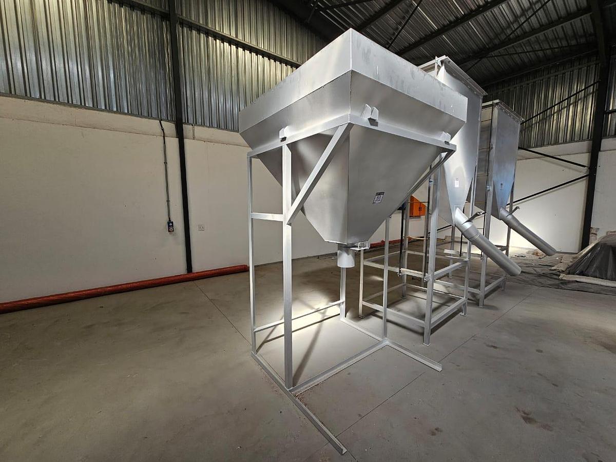 Used OPEN-TOP GRAIN STORAGE BIN