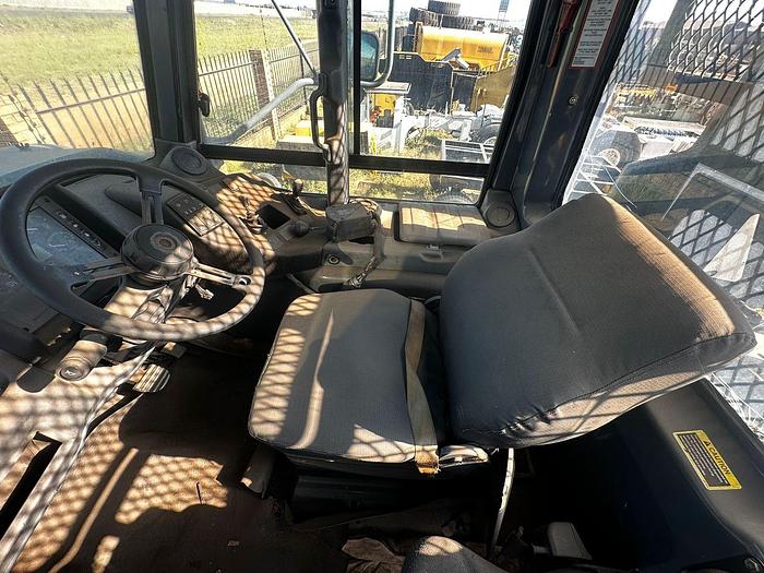 Used BELL B2806D HAULER (NON-RUNNER)