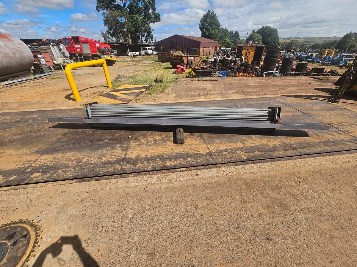 Used DOOR 5850MM X 260 MM (USED)