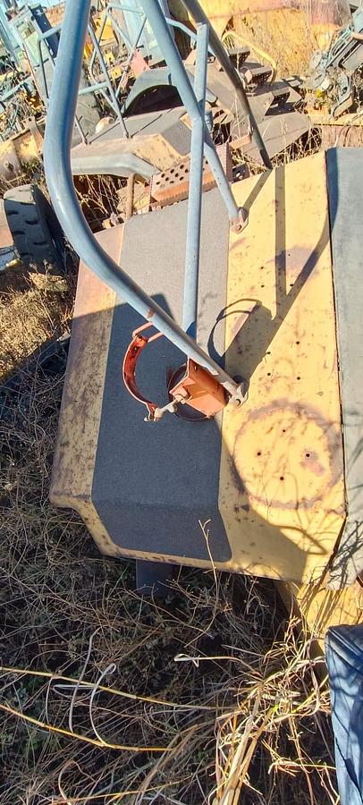 Used BELL B50D LEFT HAND FRONT FENDER