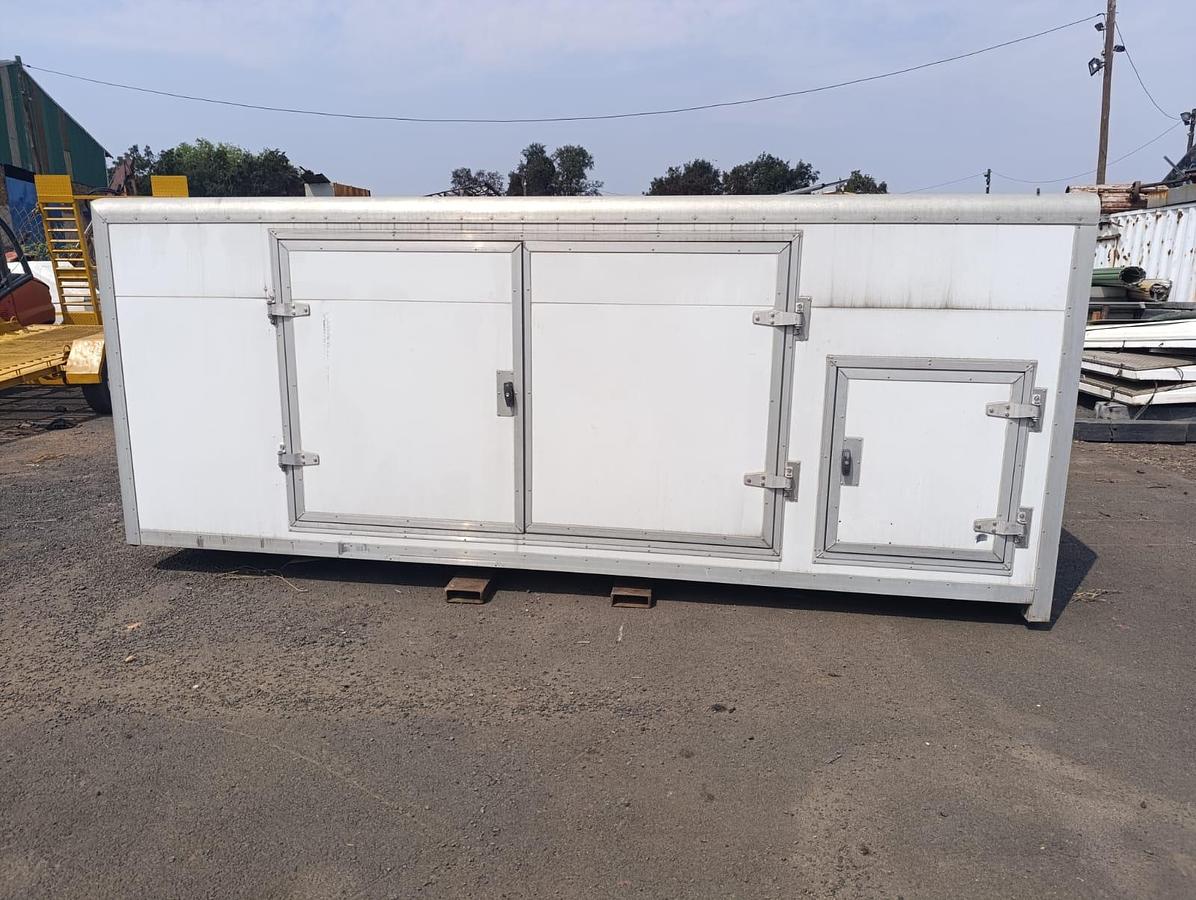 Used UD TRUCK FRIDGE WITH FOUR (4) SEPERATE FRIDGE COMPARTMENTS - GOOD CONDITION