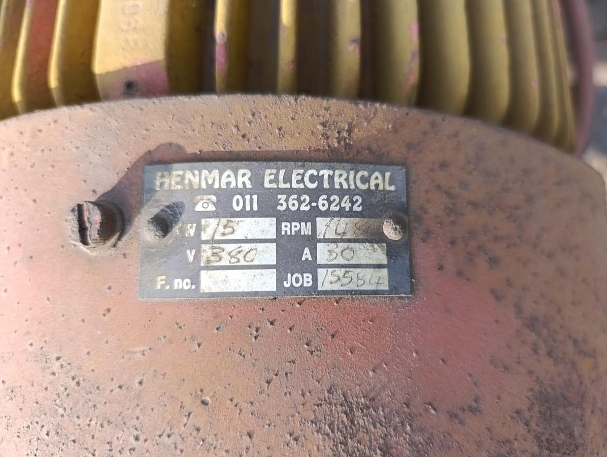 Used JAW CRUSHER WITH 15KW ELECTRIC MOTOR