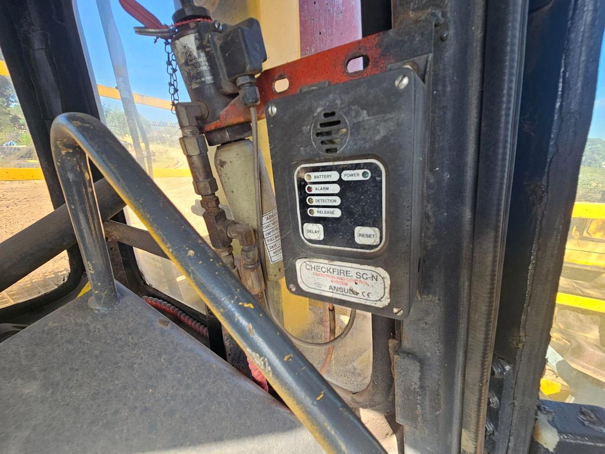 Used D375A KOMATSU DOZER (STRIPPING)