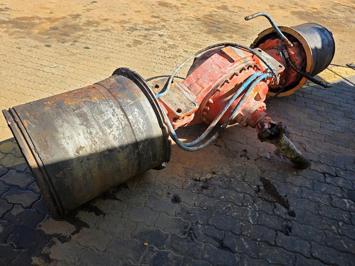 Used DANA SPICER FRONT DIFF (USED)