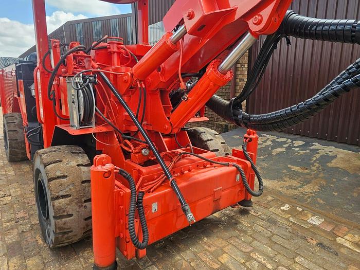 Used SANDVIK DS310 ROCK ROOF BOLTER