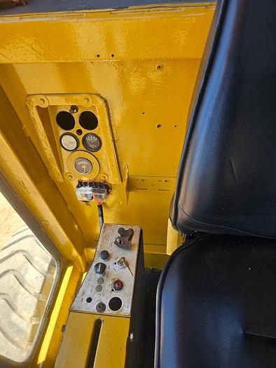 Used 120 G GRADER (RUNNER)