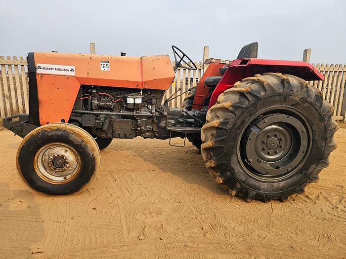 Used MASSEY FERGUSON TRACTOR (RUNNER)