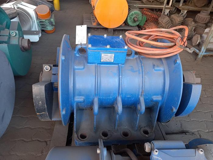 Used VIBRATING MOTOR