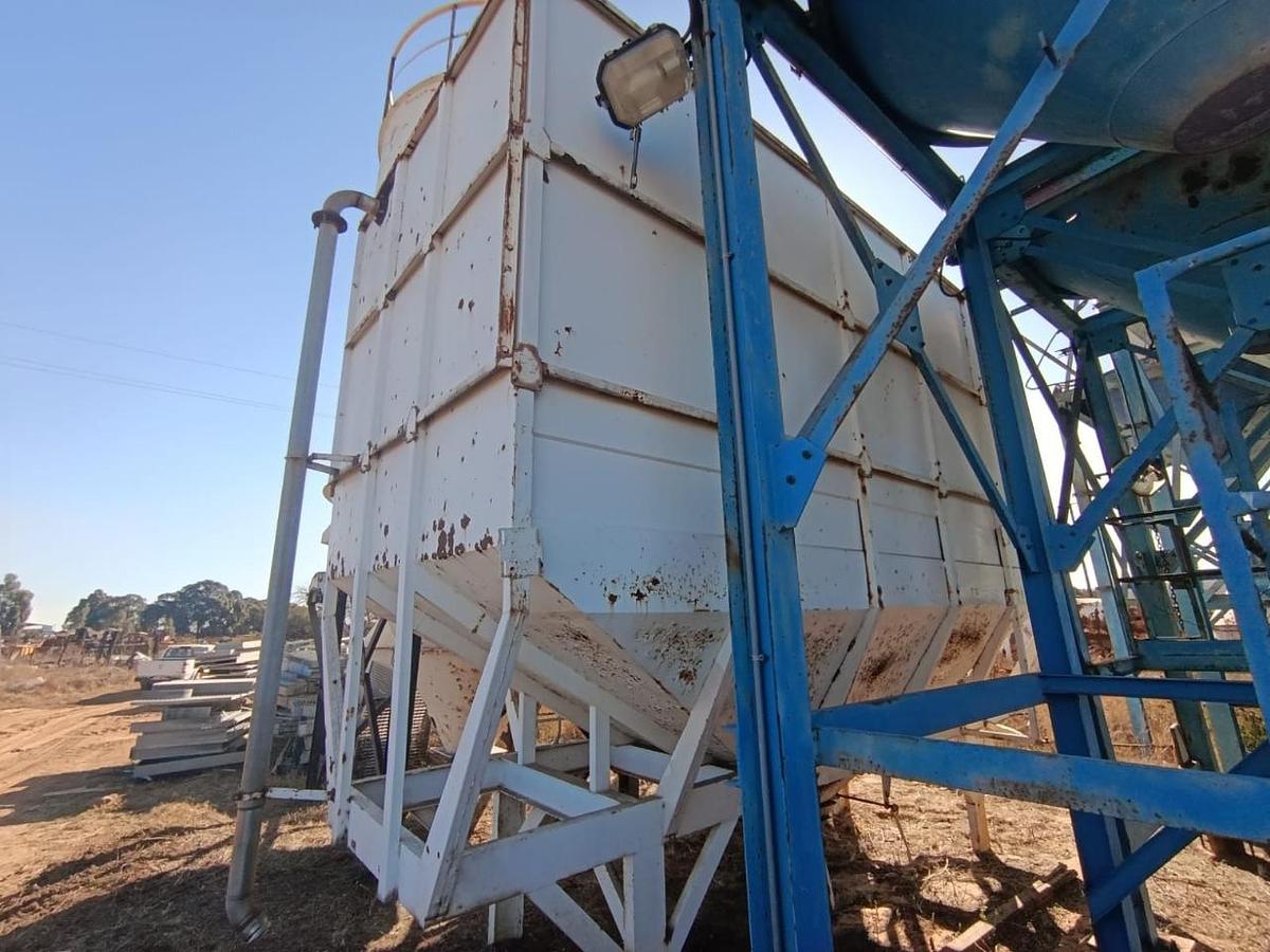 Used DRY BULK SILO -USED CONDITION
