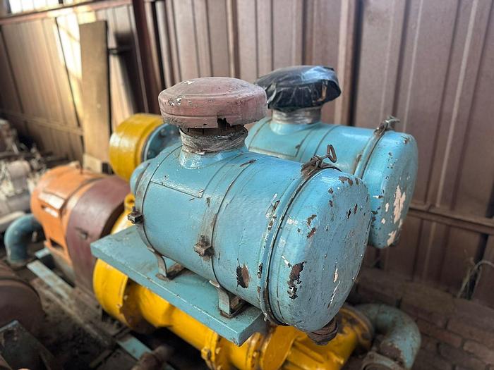 Used 200HP 380V ELECTRIC 1000CFM GARDNER-DENVER COMPRESSOR UNITON STAND (NOT TESTED)