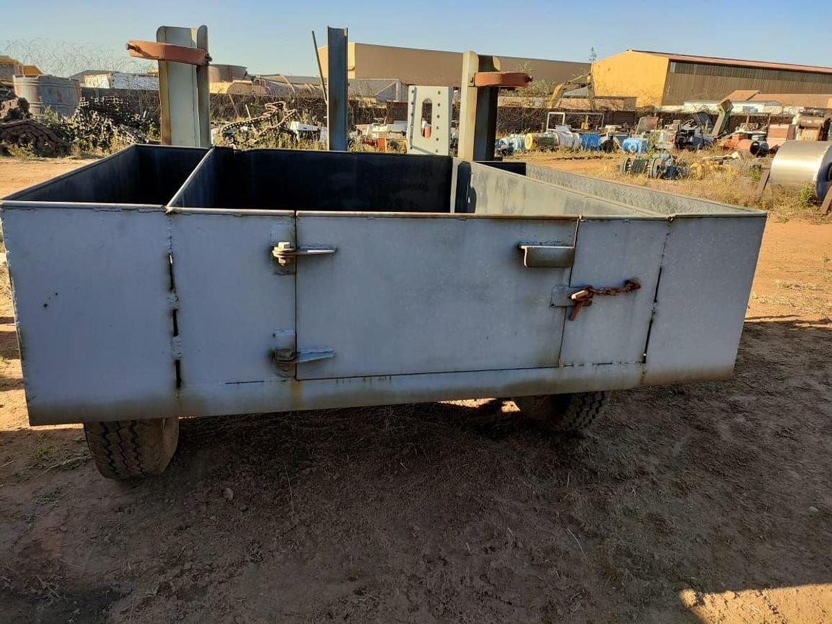 Used TRAILER WITH 2 FIRE EXTINGUISHER HOLDERS