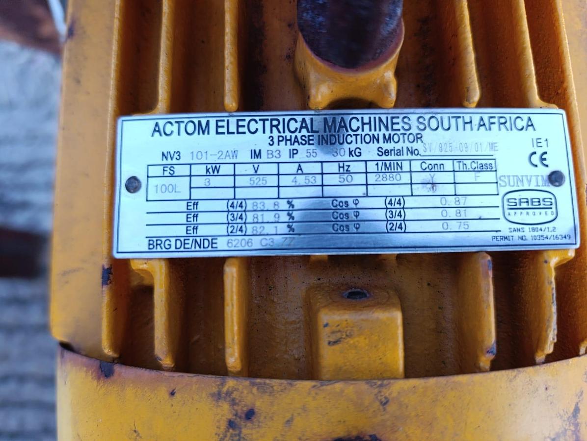 Used INDUSTRIAL FAN WITH ELECTRIC MOTOR