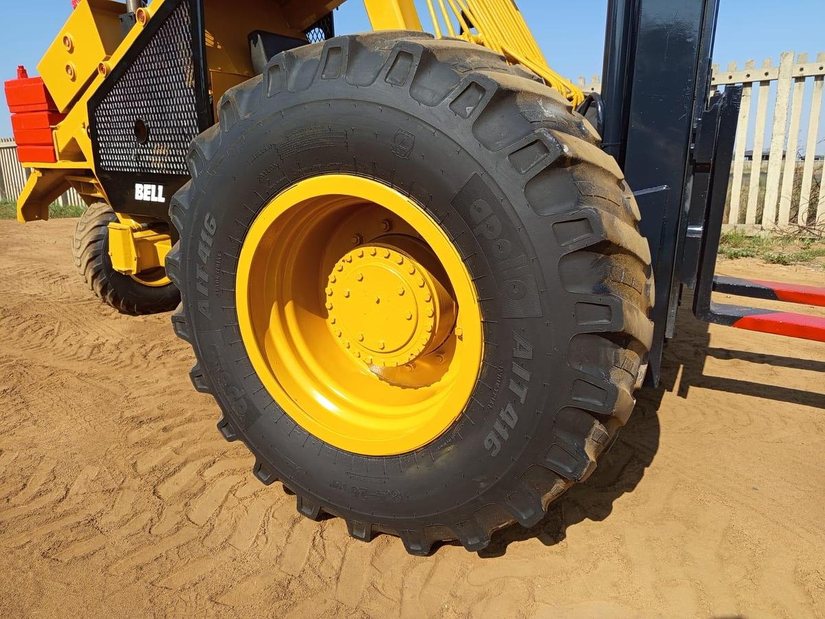 Used BELL 120 SUPER 2.75 TON ROUGH TERRAIN FORKLIFT(USED CONDITION)