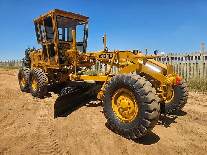 Used 120 G GRADER (RUNNER)