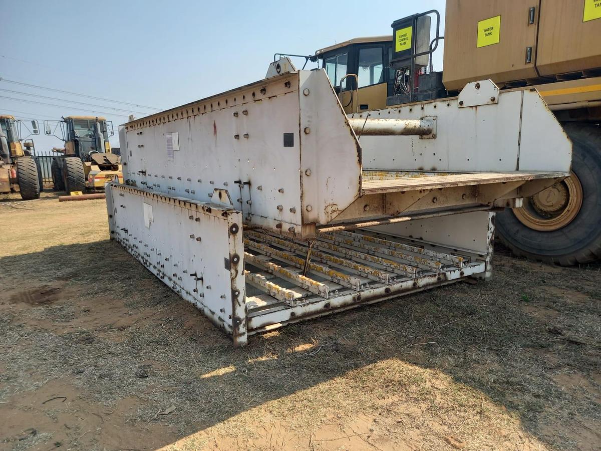 Used OSBORN SCREEN PANELS