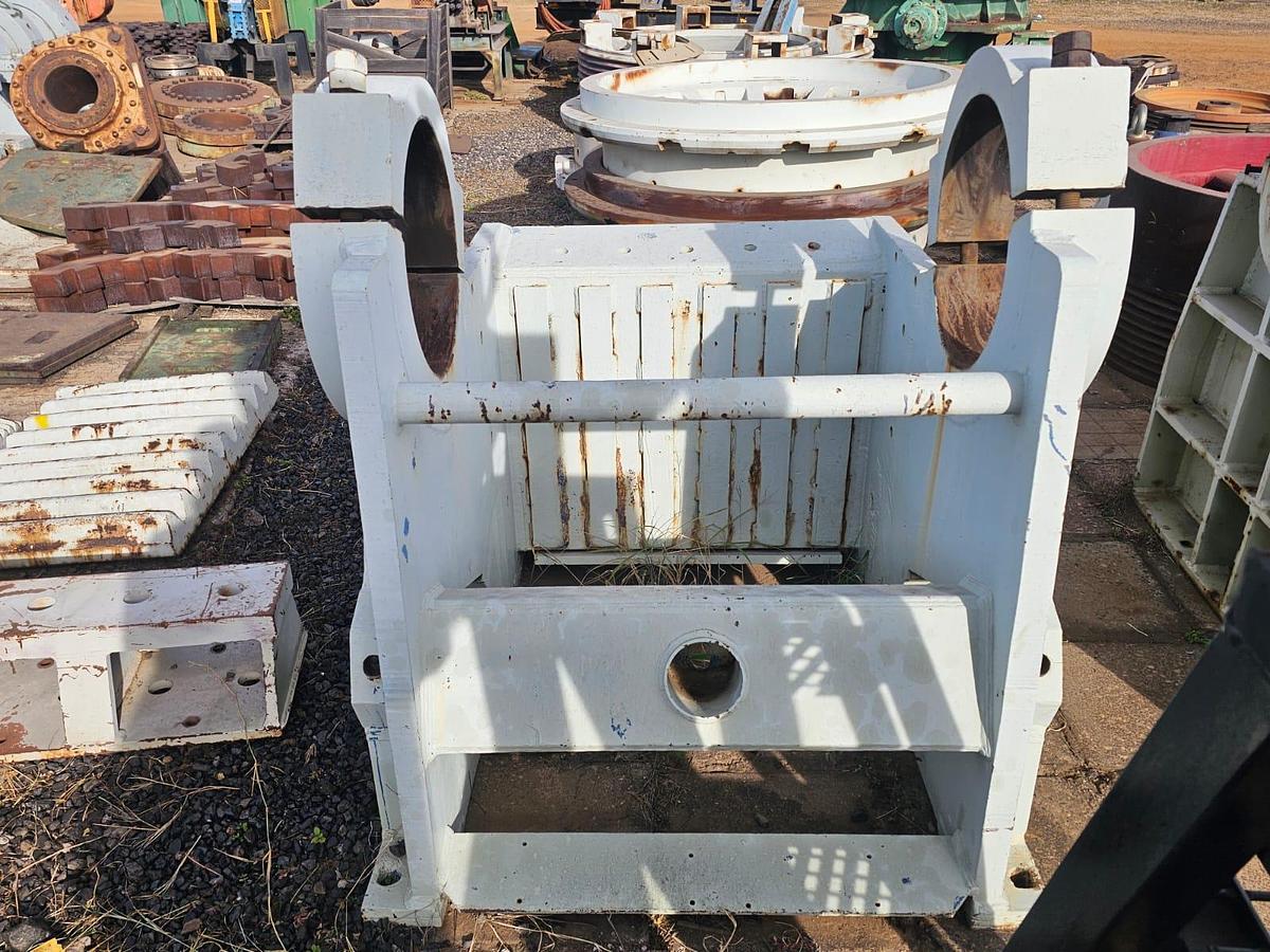 Used JAW CRUSHER FRAME