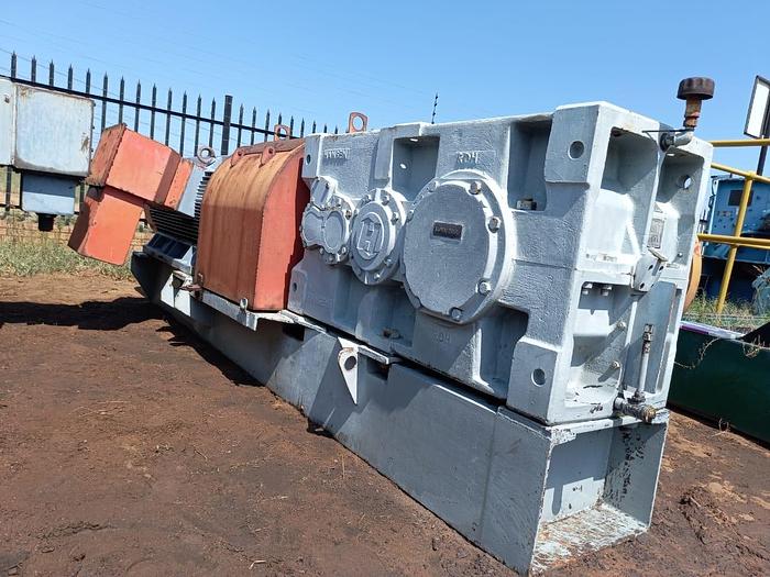 Used 350 KW HANSEN POWERPACK