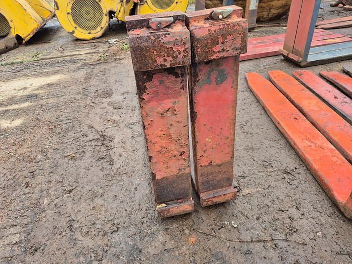 Used FORK LIFT FORKS (1.2m x 130mm x 610mm)