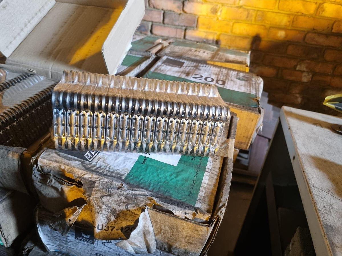 Used MATO CONVEYOR BELT SPLICING CLIPS (ORIGINAL CONDITION)