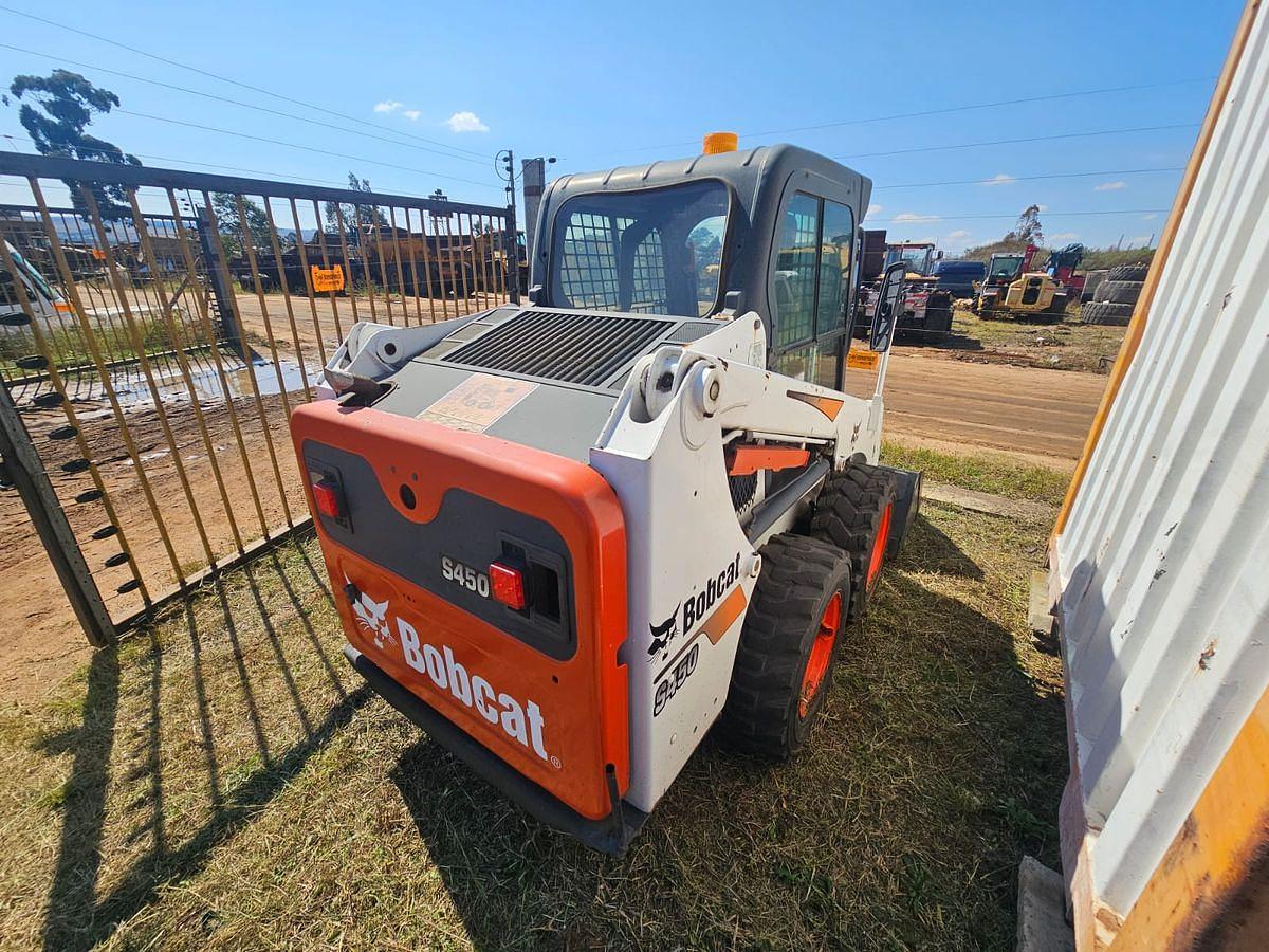 Used BOBCAT S450 SKID STEER LOADER (HARNASS NOT INCLUDED)
