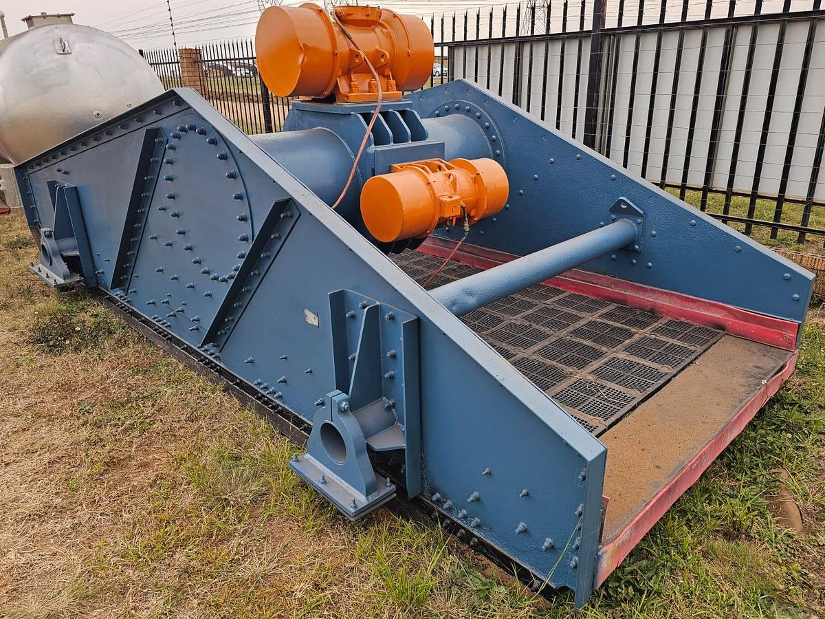 Used SINGLE DECK 6 X 13 SCREEN