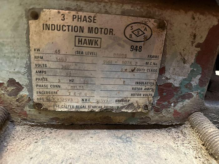 Used COMPAIR BELT DRIVEN COMPRESSOR (NOT TESTED)