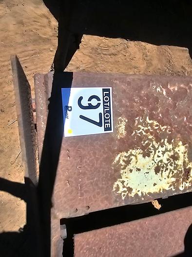 Used LOCOMOTIVE WITH 2 CYLINDER ENGINE (NOT TESTED)