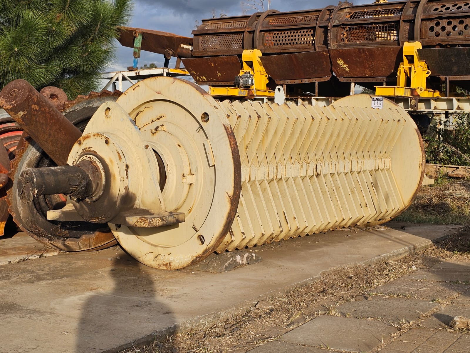 Used CRUSHER ROTOR