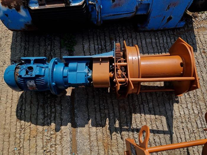 Used 3.5 Ton Motorized Dymot winch