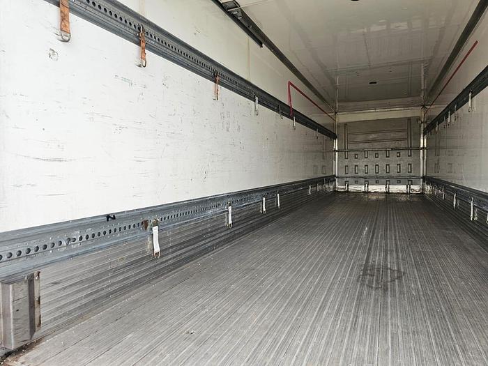 Used SERCO DOUBLE AXLE ISOLATED BODY TRAILER WITH RAVIOLI TAIL LIFT