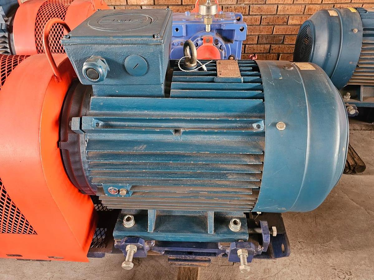 Used 55 KW BMG POWER PACK