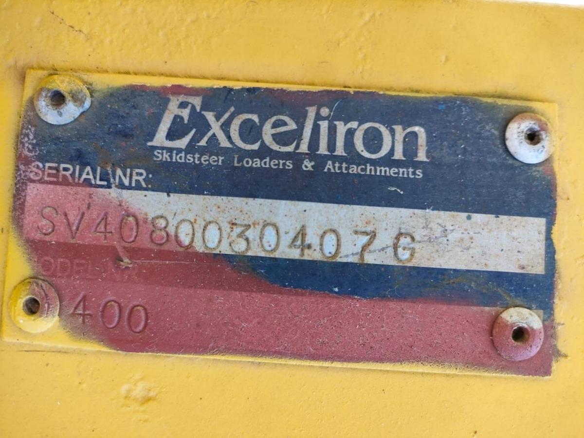 Used EXCAVATOR QUICK COUPLER BUCKET ATTACHMENT