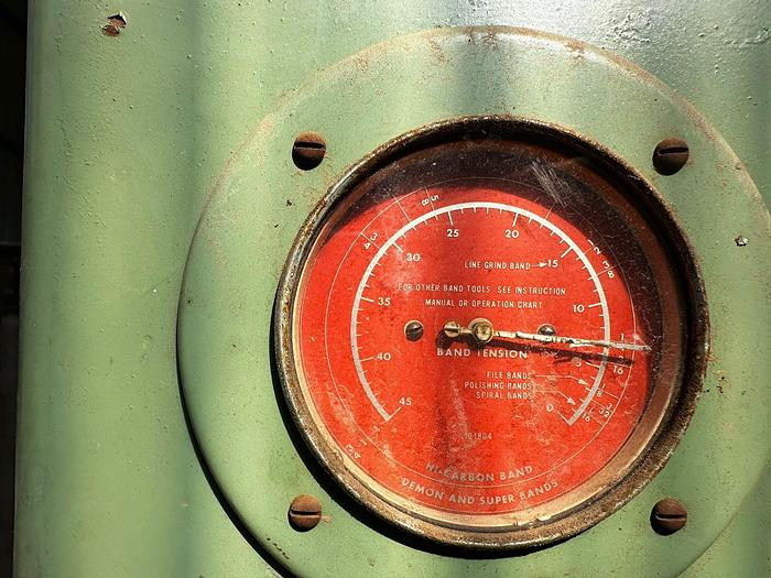 Used DOALL CONTOUR MATIC SAW 16 INCH AND WELDER (NOT TESTED)