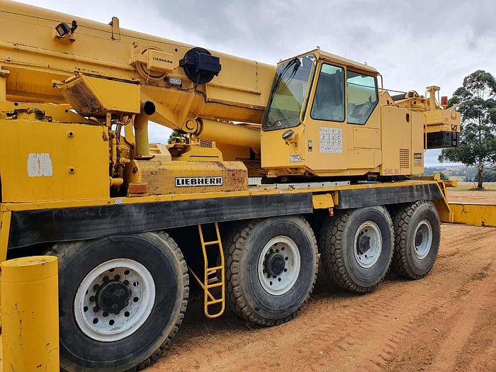 Used LIEBHERR TM1080N 80 TON MOBILE CRANE 1993 (RUNNER) (WITH NATIS) 