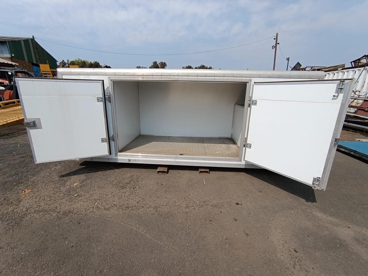 Used UD TRUCK FRIDGE WITH FOUR (4) SEPERATE FRIDGE COMPARTMENTS - GOOD CONDITION