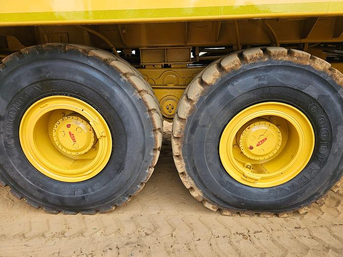 Used BELL B25D 6X6 FULLY EQUIPPED ARTICULATED SERVICE TRUCK/UNIT (RUNNER)