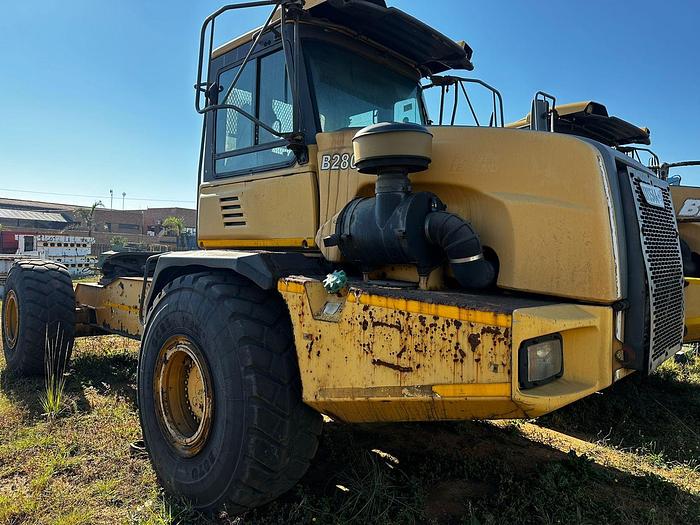 Used BELL B2806D HAULER (NON-RUNNER)