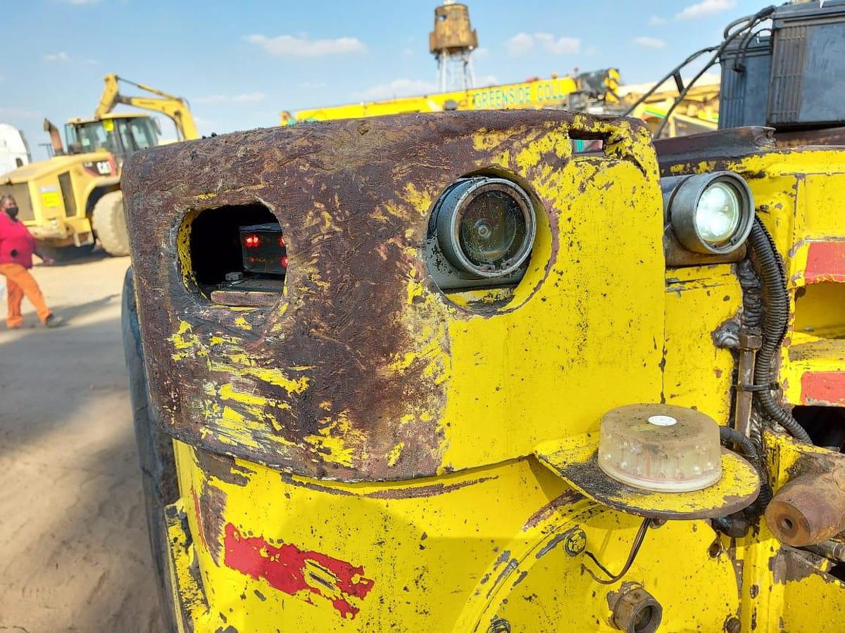 Used ATLAS COPCO ST600 RUNNER LHD