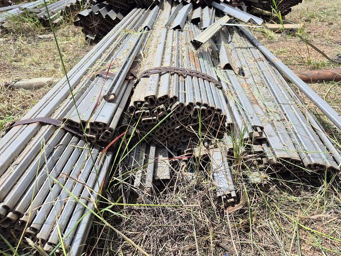 Used LIPPED CHANNELS (30MM X 1.3MM X 6M)