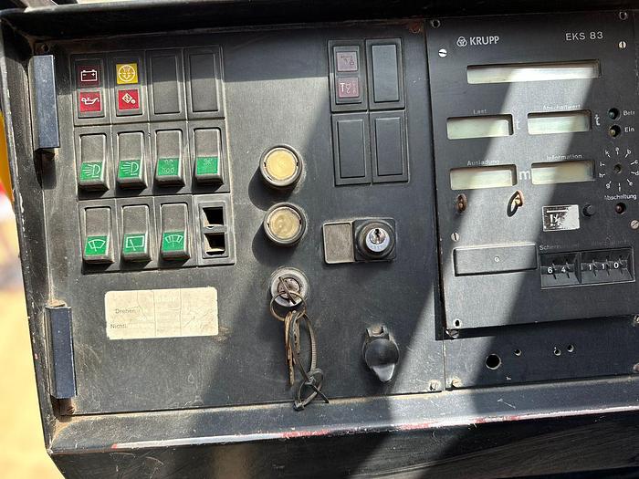 Used KRUPP KMK 5120 ALL TERRAIN 120 TON CRANE (RUNNER)