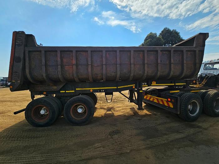 Used DOUBLE AXLE TRUCK TRAILER (TRAILER ONLY)(RUNNER)