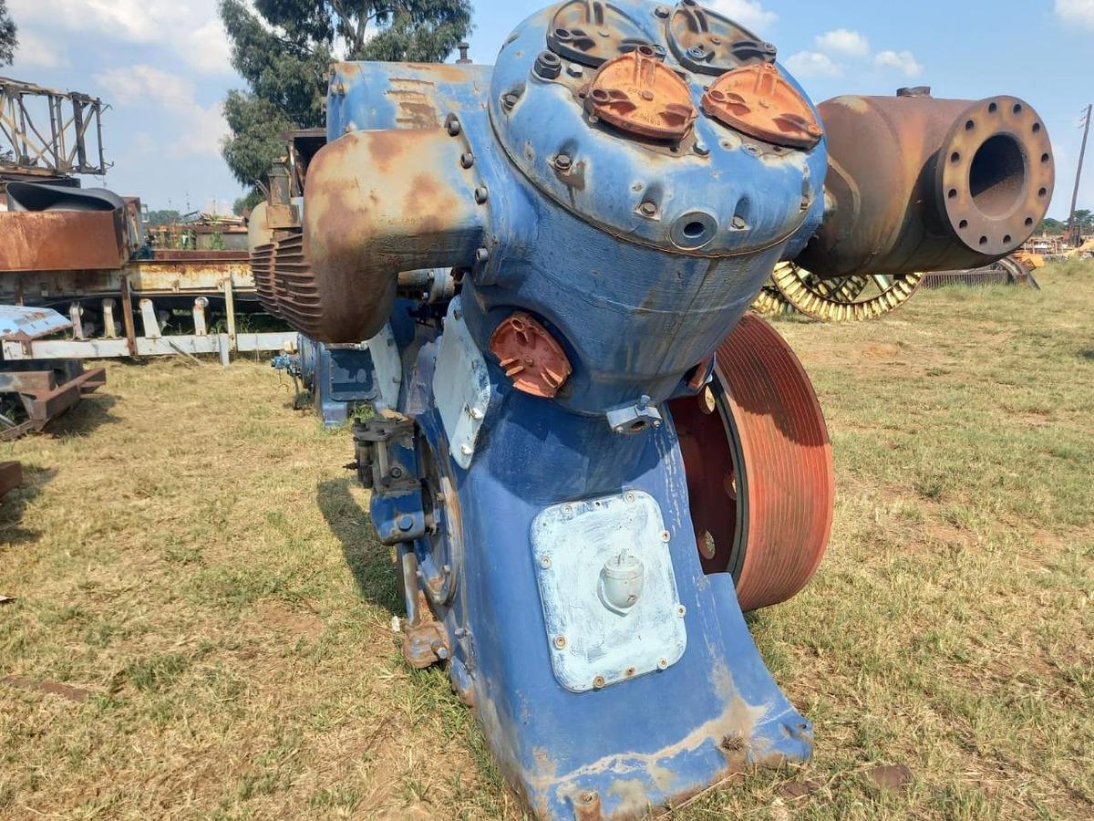 Used BROOMWADE COMPRESSOR