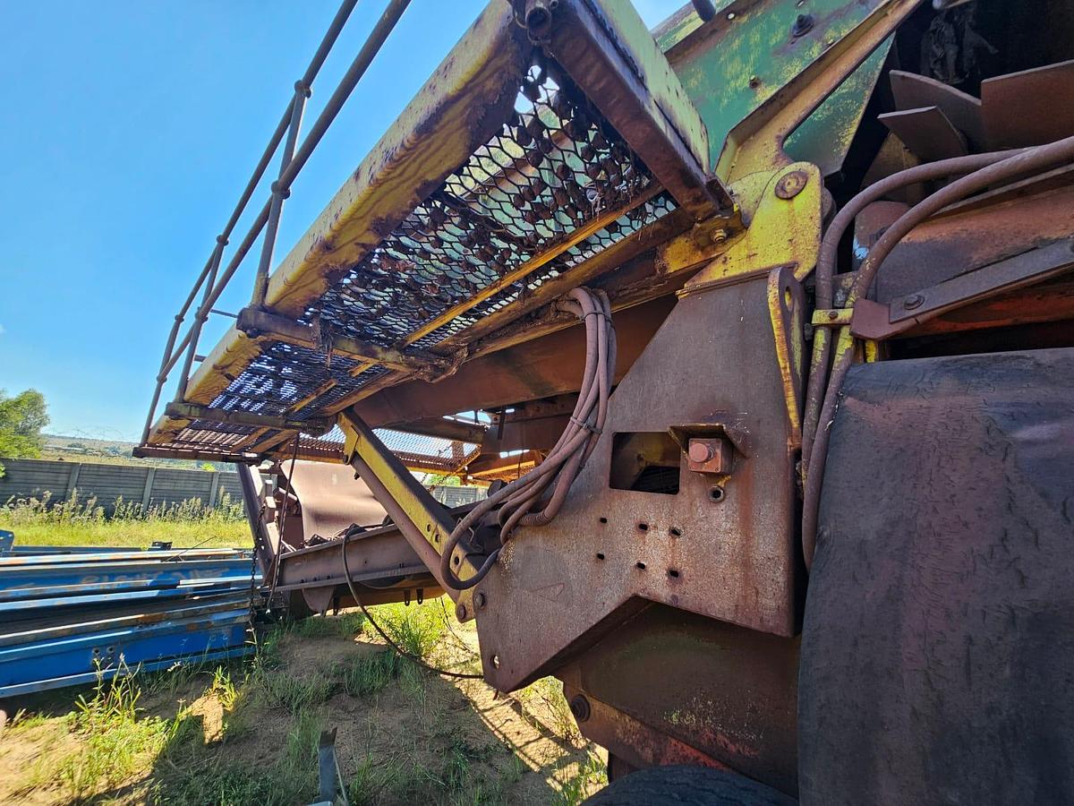 Used MOBILE FINLAY TEREX HYDRASCREEN SCREENING PLANT