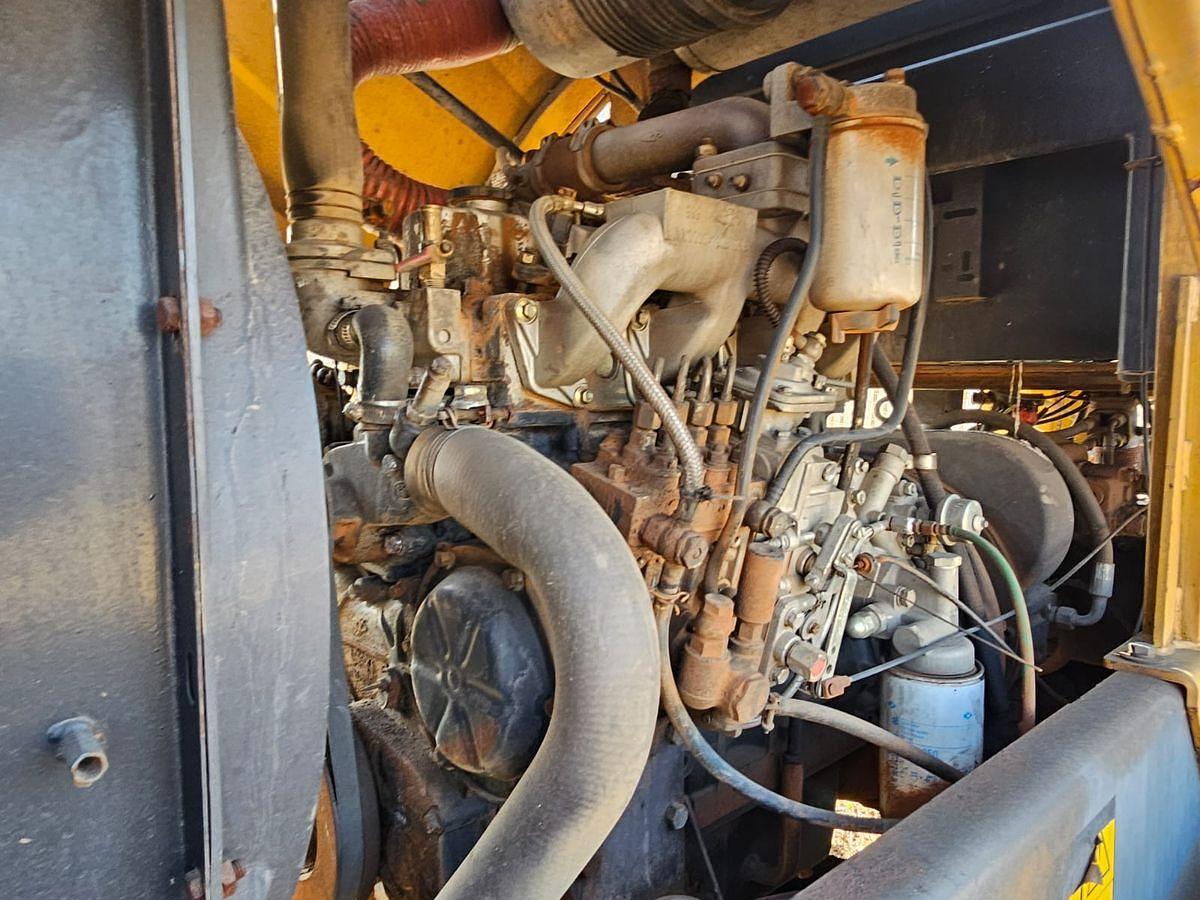 Used 2 TON WUHLF FRONT END LOADER (ENGINE FAILURE)