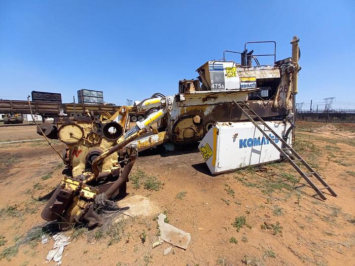 Used KOMATSU 475A DOZER WITH ENGINE, RIPPER AND BLADE (PARTIALLY STRIPPED