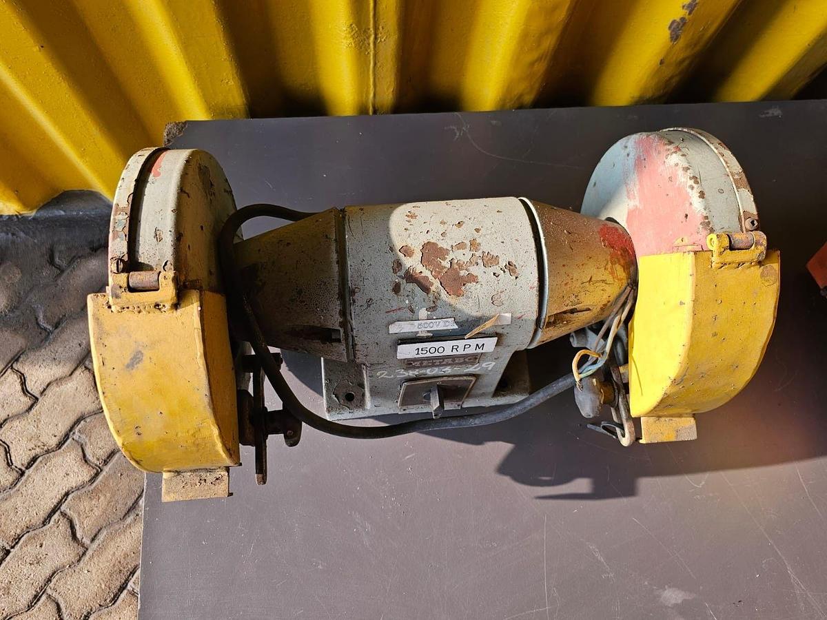 Used  METABO BENCH GRINDER